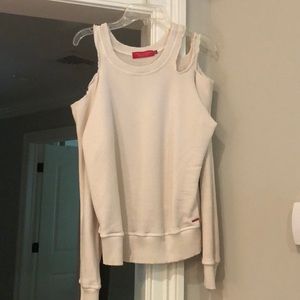 Funky sweatshirt cold shoulder